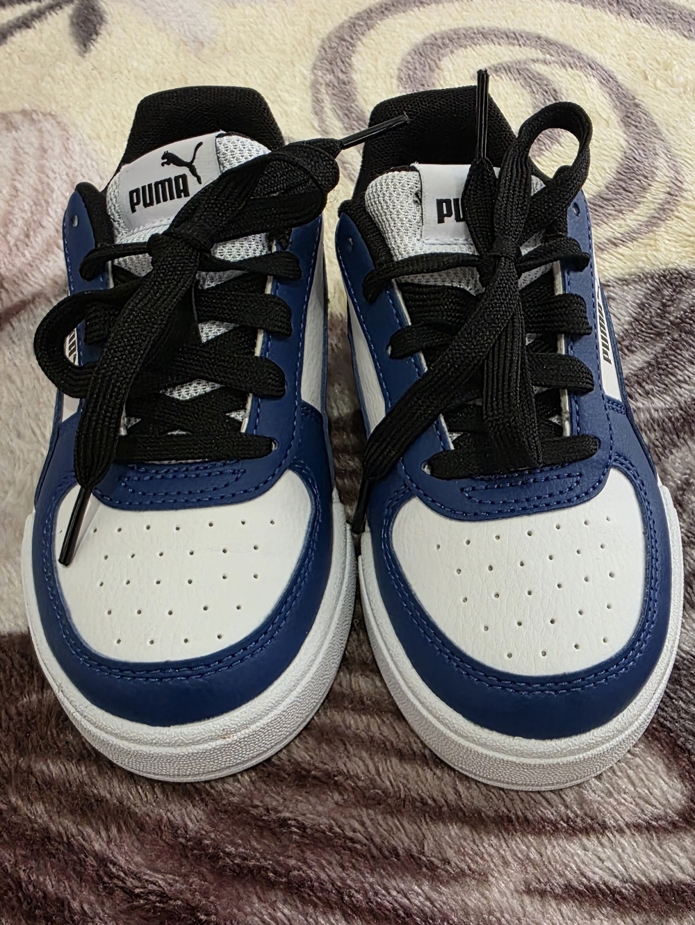 Puma Bots Low-Top Sneakers